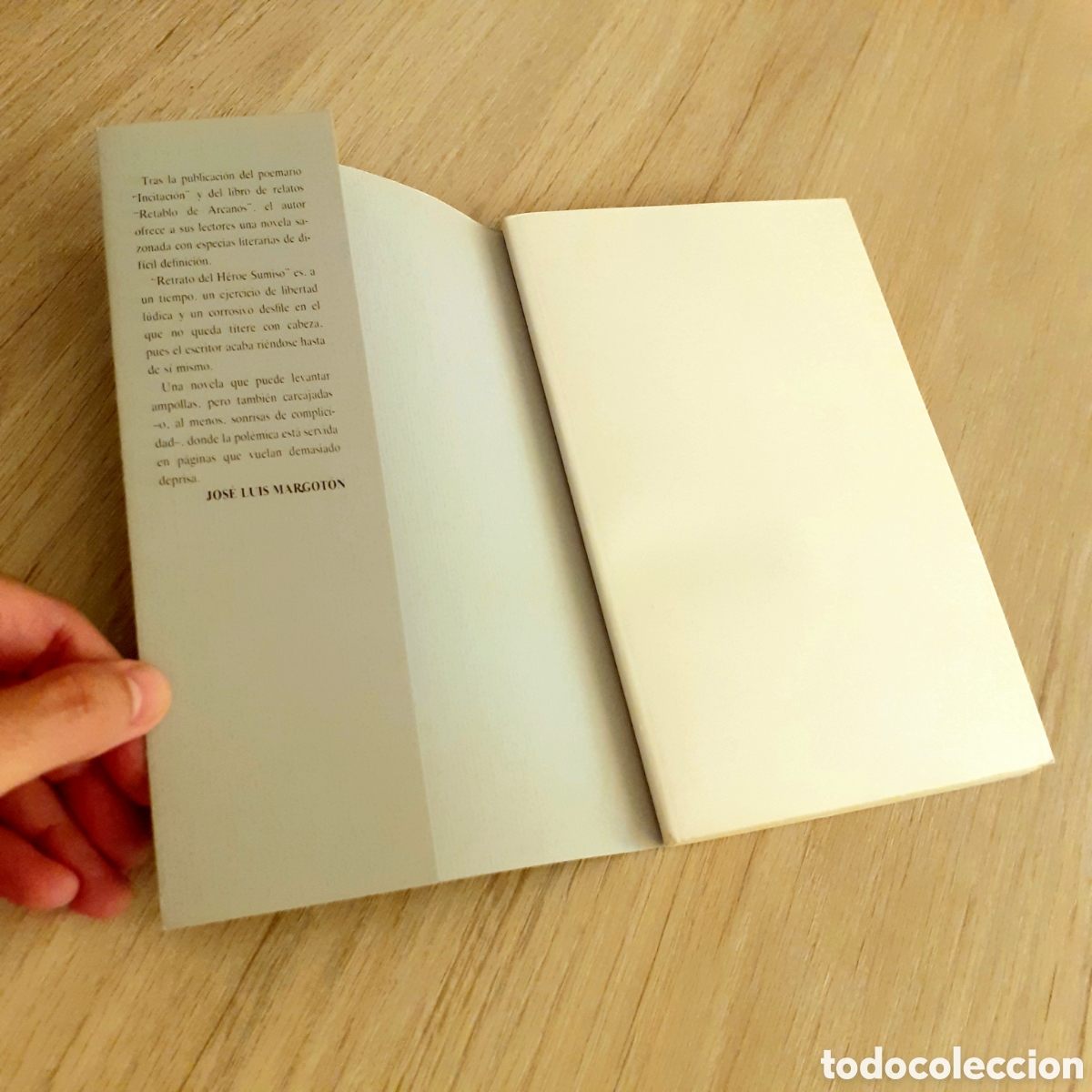 Libros de segunda mano: Libro Retrato del h&eacute;roe sumiso - Foto 4