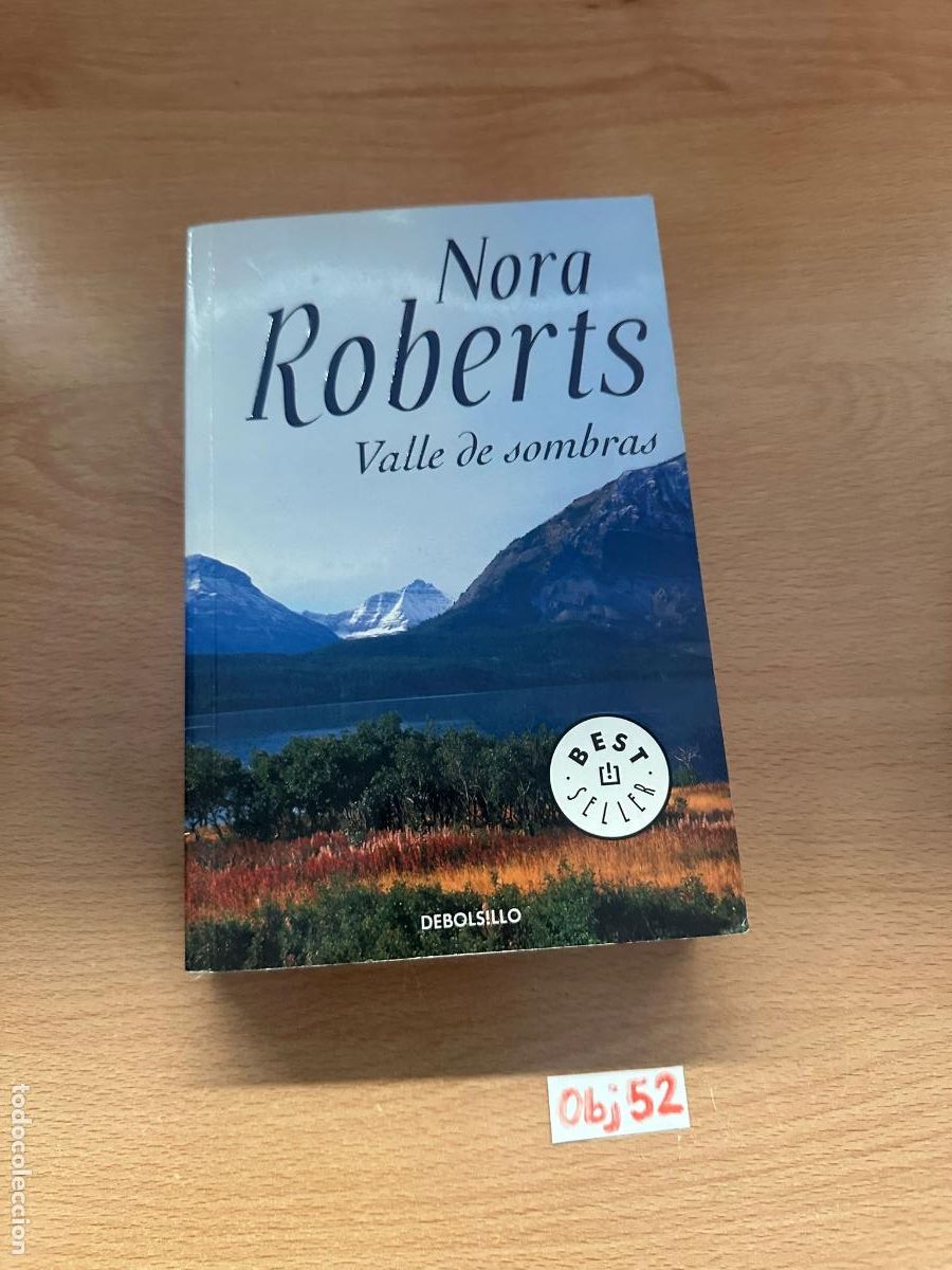 Libros de segunda mano: Nora Roberts valle de sombras - Foto 1