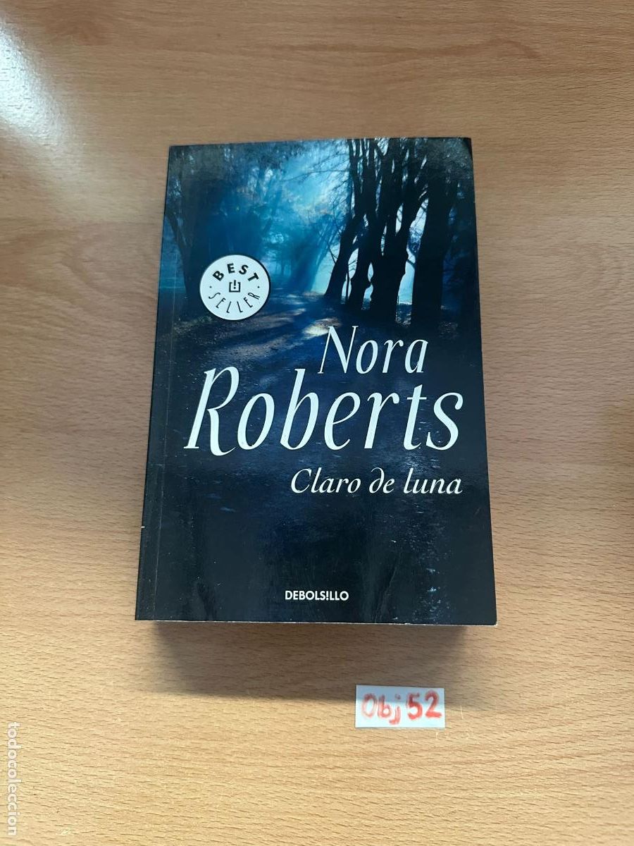 Libros de segunda mano: Nora Roberts claro de luna - Foto 1