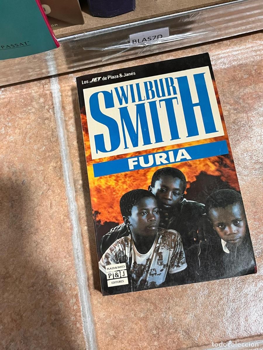 Libros de segunda mano: BLAS7D FURIA, WILBUR SMITH - Foto 1