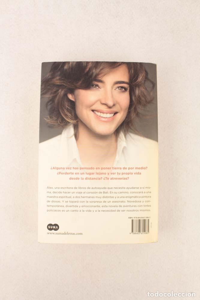 Libros de segunda mano: Re&iacute;r al viento - Sandra Barneda - Foto 2