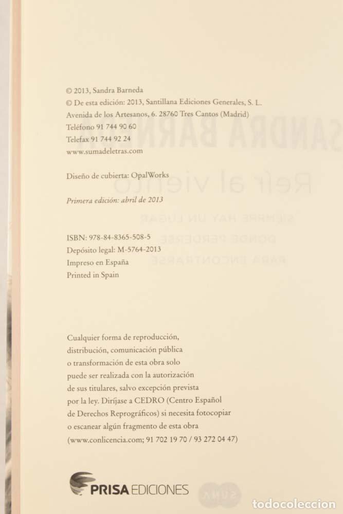 Libros de segunda mano: Re&iacute;r al viento - Sandra Barneda - Foto 4