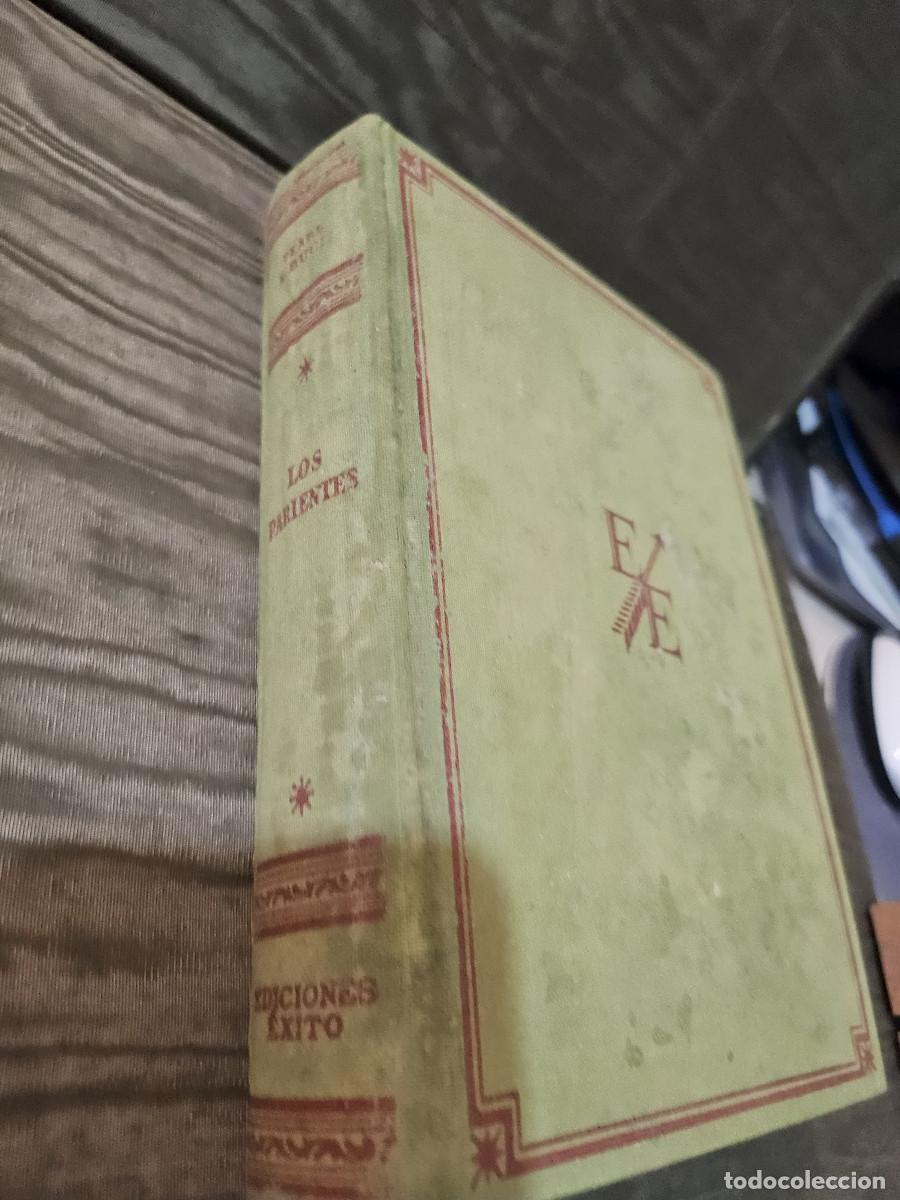 Libros de segunda mano: libro de los parientes - Foto 2