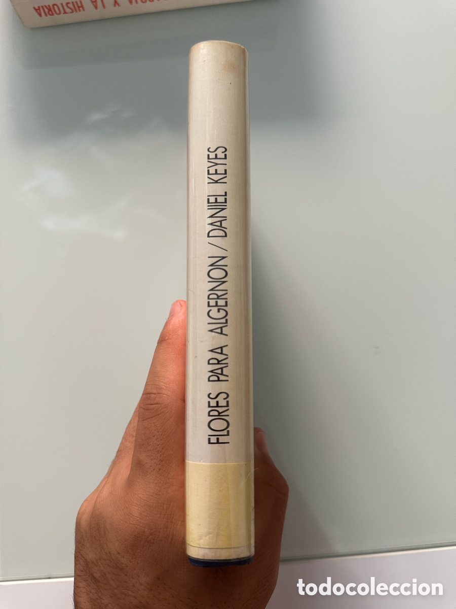 Libros de segunda mano: Flores para Algernon. Daniel Keyes. Ediciones Acervo. Primera Edicion 1966 - Foto 4
