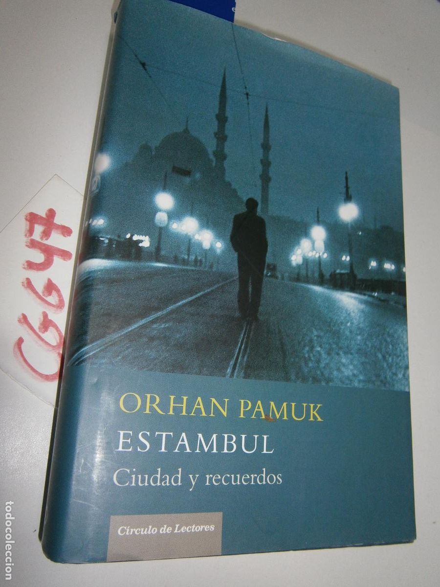 Libros de segunda mano: ESTAMBUL, CIUDAD Y RECUERDOS - Foto 1