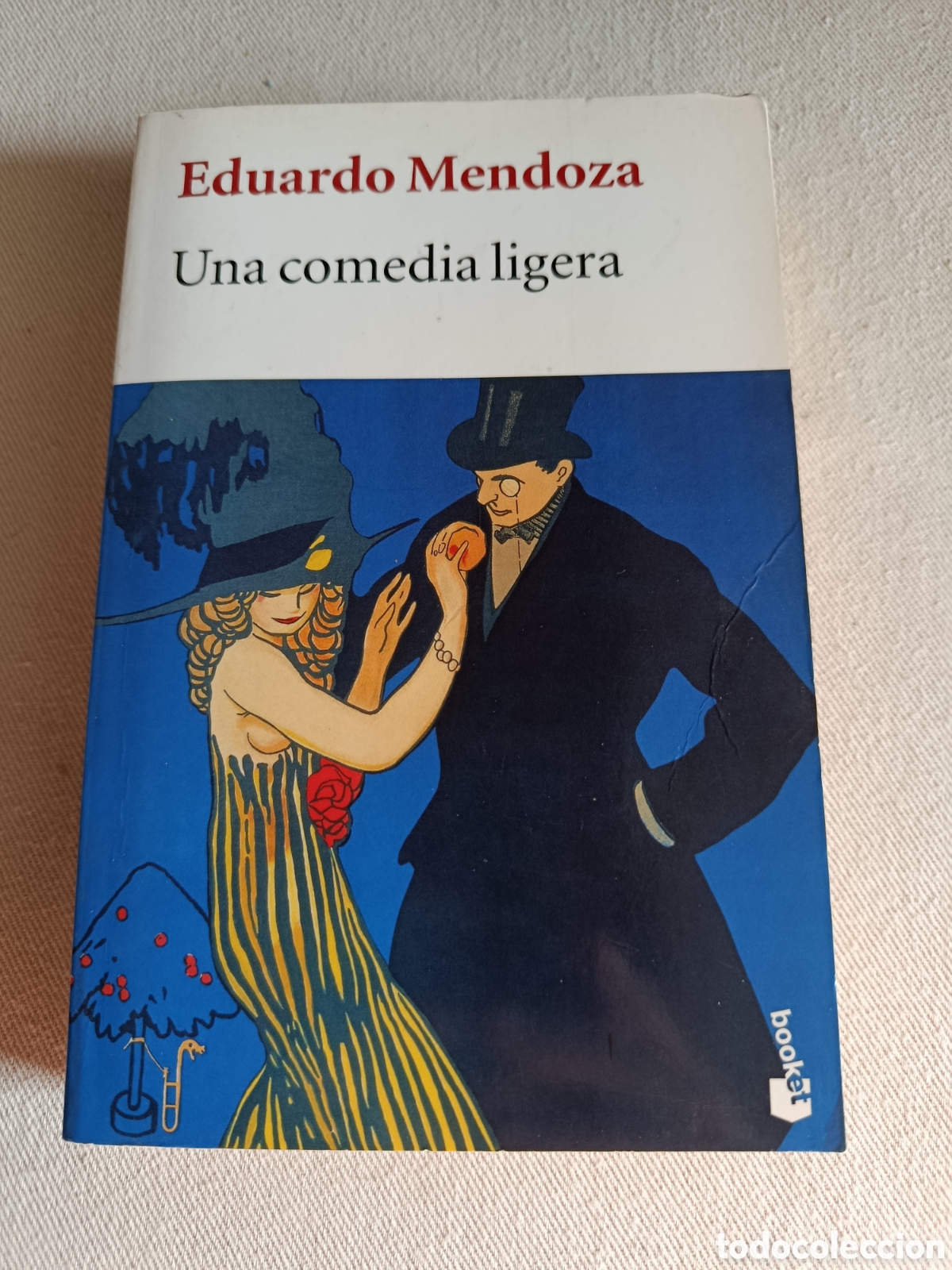 Libros de segunda mano: Una comedia ligera - Eduardo Mendoza - Foto 1