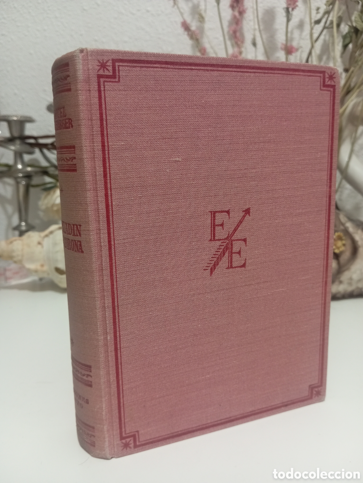 Libros de segunda mano: El palad&iacute;n de la corona. Samuel Shellabarger - Foto 1