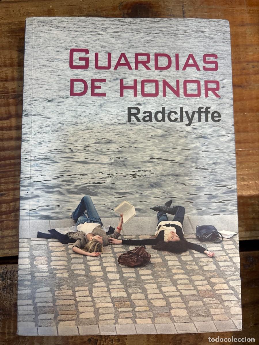 Libros de segunda mano: Guardias de honor TRSAAA Radclyffe - Foto 1