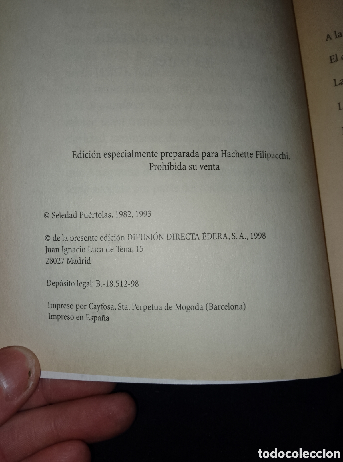 Libros de segunda mano: SOLEDAD PUERTOLAS A LA HORA EN QUE CIERRAN LOS BARES 1998 - Foto 4