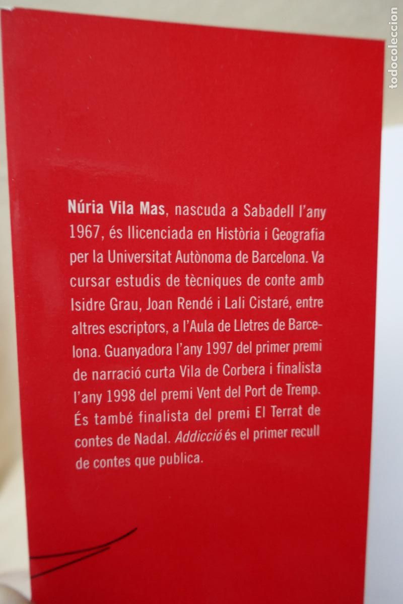 Libros de segunda mano: Adicci&oacute; - Nuria Vila (EN CATALAN) - Foto 4