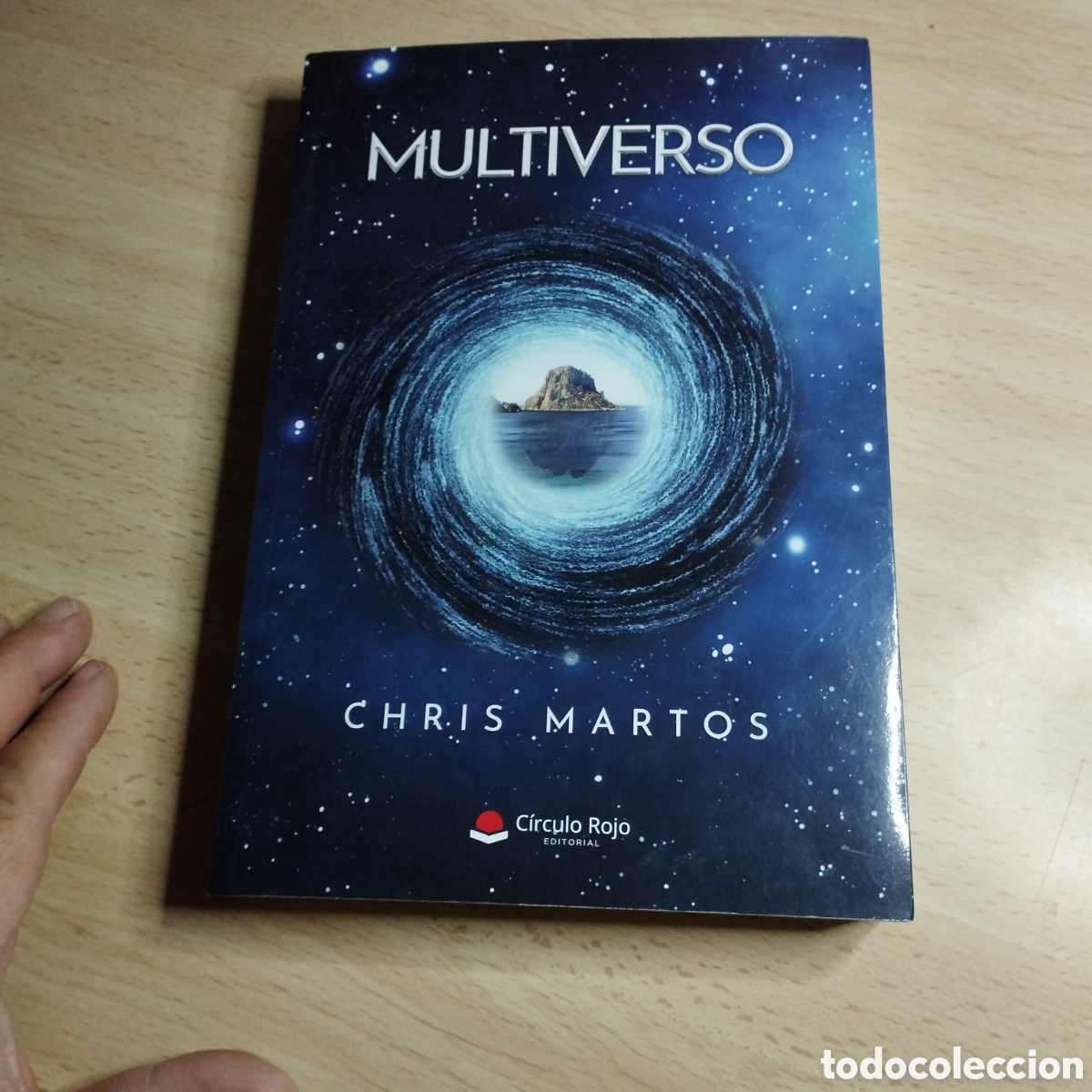 Libros de segunda mano: Multiverso. Chris Martos. 2021. 1&ordf; Edici&oacute;n. Dedicado y firmado por el autor.