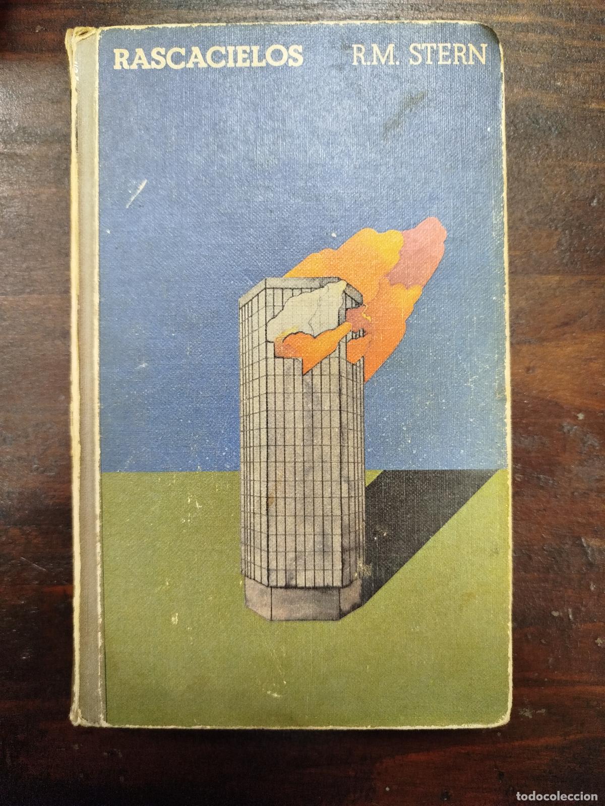 Libros de segunda mano: RASCACIELOS - R. M. STERN - Foto 1