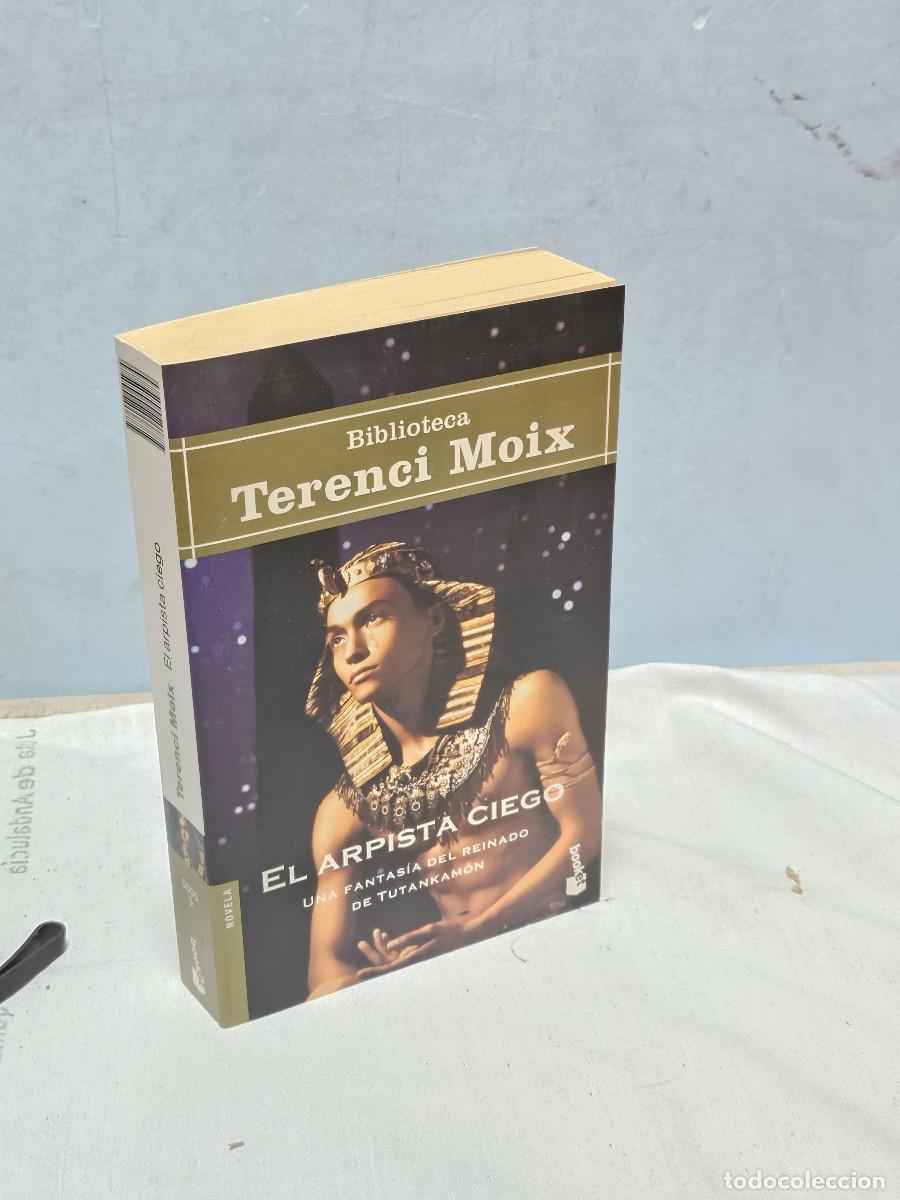 Libros de segunda mano: libro de Terenei Moix - Foto 1