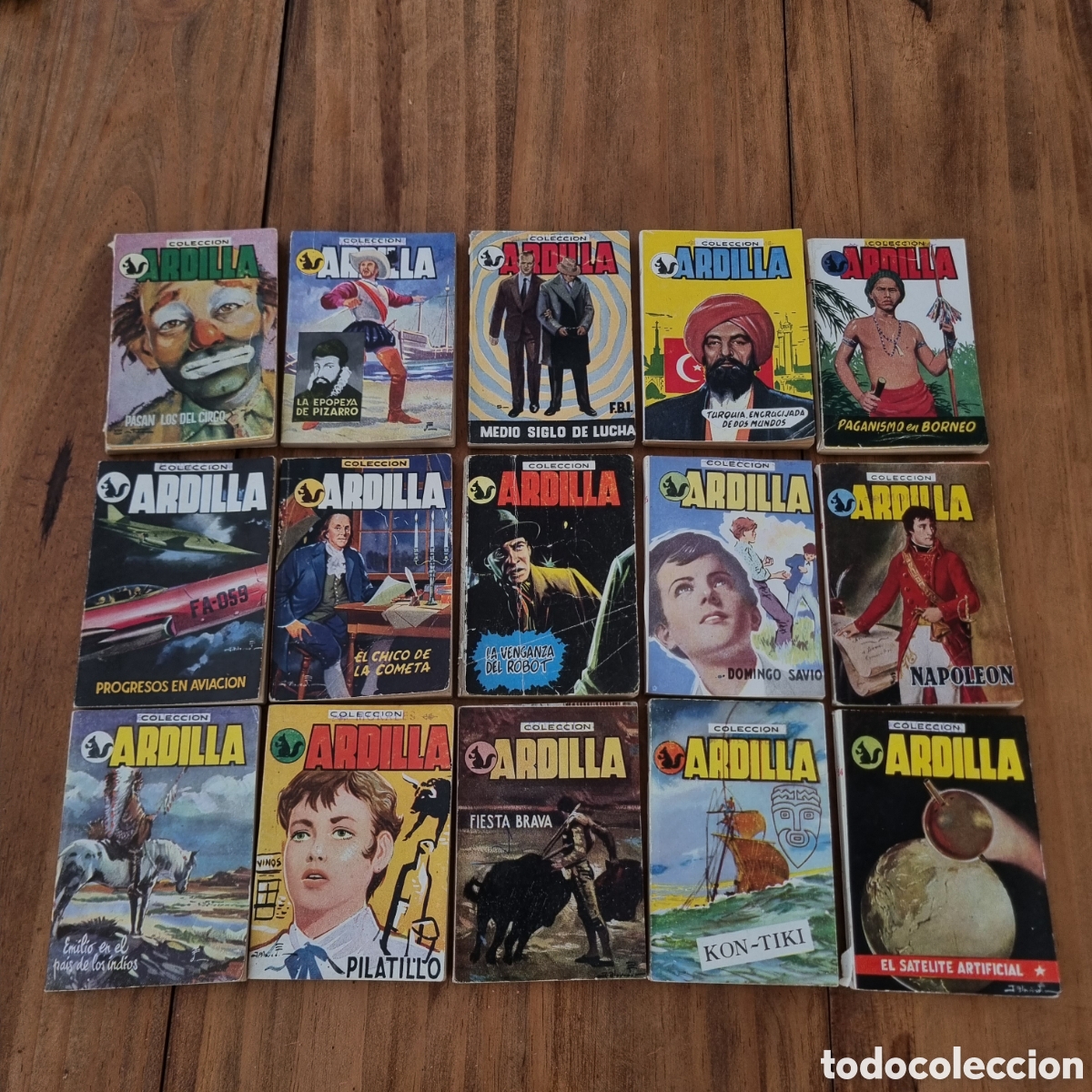 Libros de segunda mano: Colecci&oacute;n Ardilla 16 Libros - Foto 1