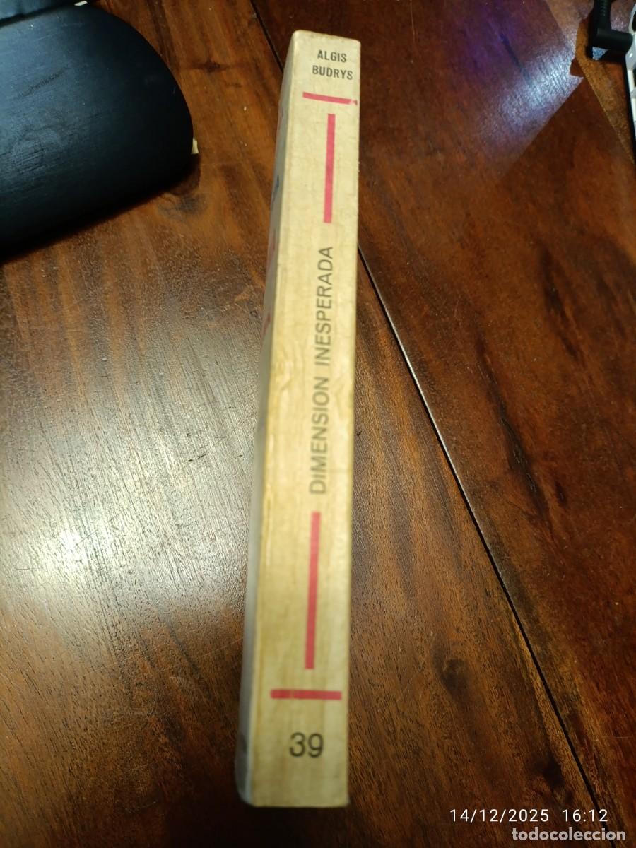 Libros de segunda mano: Dimensi&oacute;n inesperada. Algis Budrys - Foto 3