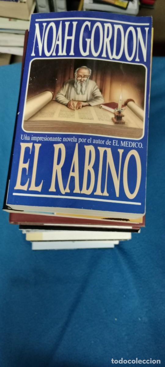 Libros de segunda mano: NOAH GORDON EL RABINO LIBRO GG-TS - Foto 1