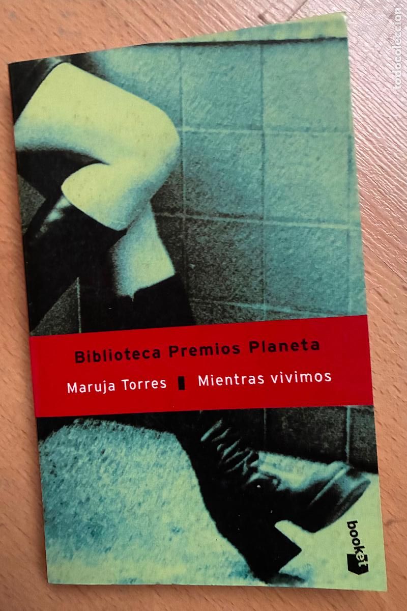 Libros de segunda mano: MIENTRAS VIVIMOS, Maruja Torres - Foto 1