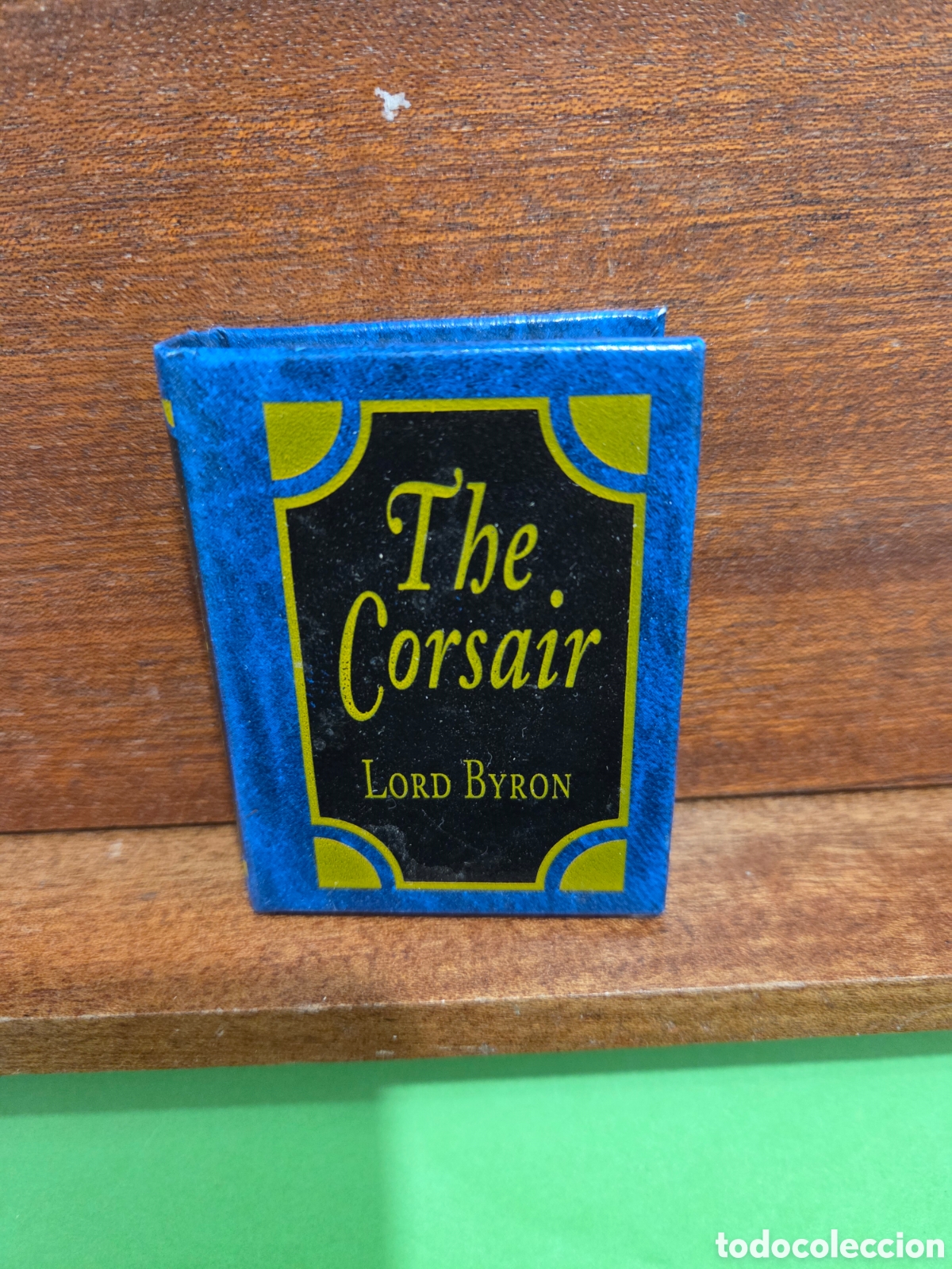 Libros de segunda mano: MINI-LIBRO...&rdquo;&rdquo;THE CORSAIR&rdquo;&rdquo;... LORD BYRON...EDICIONES DEL PRADO...2003...CLASSICS LIBRARY.. - Foto 1