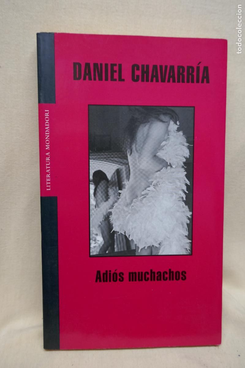 Libros de segunda mano: ADI&Oacute;S MUCHACHOS - Daniel Chavarr&iacute;a - Foto 1