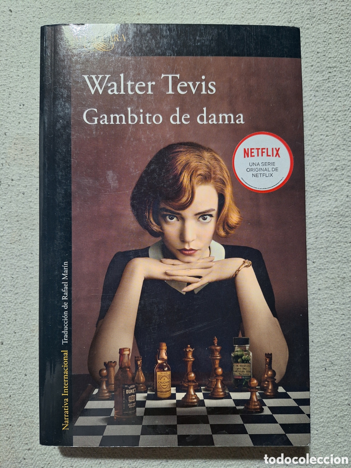 Libros de segunda mano: Libro &rdquo;Gambito de dama&rdquo; Walter Tevis - Foto 1