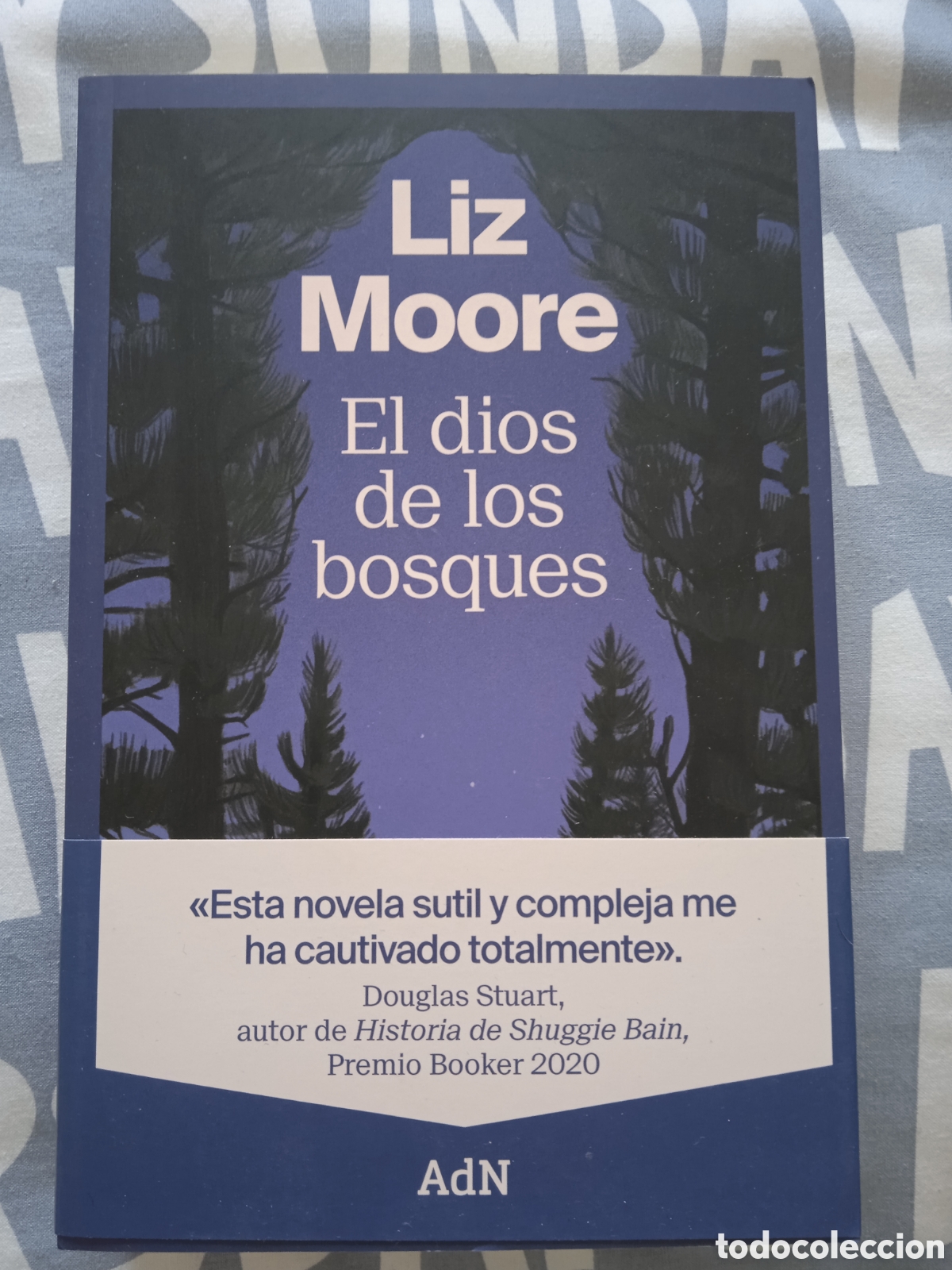 Libros de segunda mano: Libro &rdquo;El dios de los bosques&rdquo; Liz Moore - Foto 1