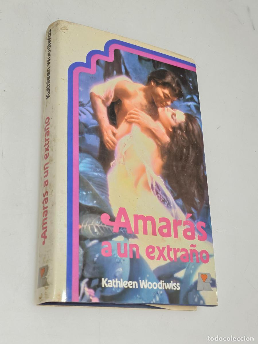 Libros de segunda mano: libro de biblioteca Amaras a un extra&ntilde;o - Foto 1