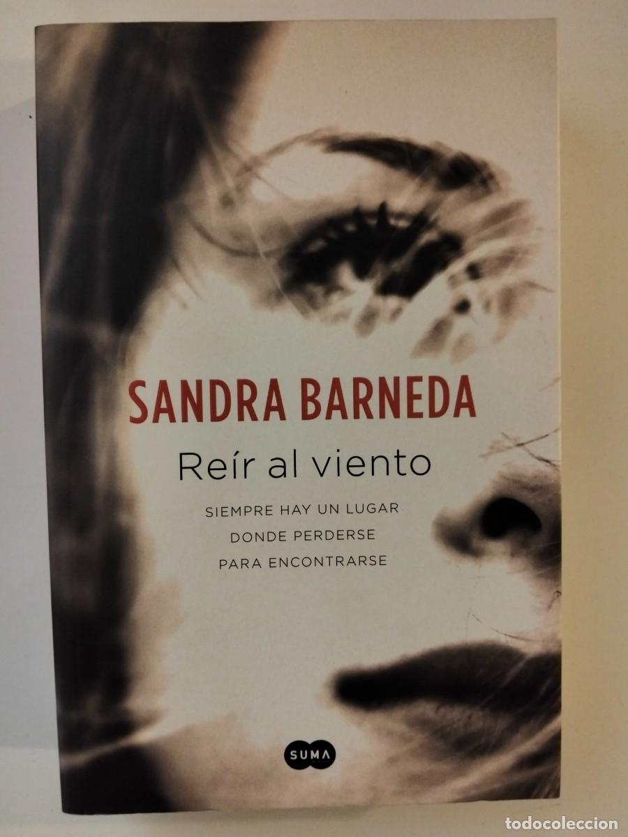 Libros de segunda mano: Re&iacute;r al viento [Sandra Barneda] - Foto 1