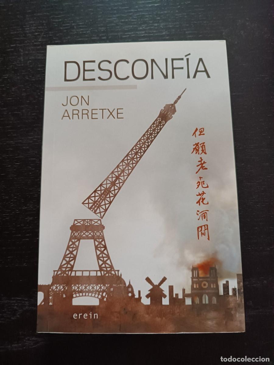 Libros de segunda mano: Desconf&iacute;a - Jon Arretxe. Erein - Foto 1