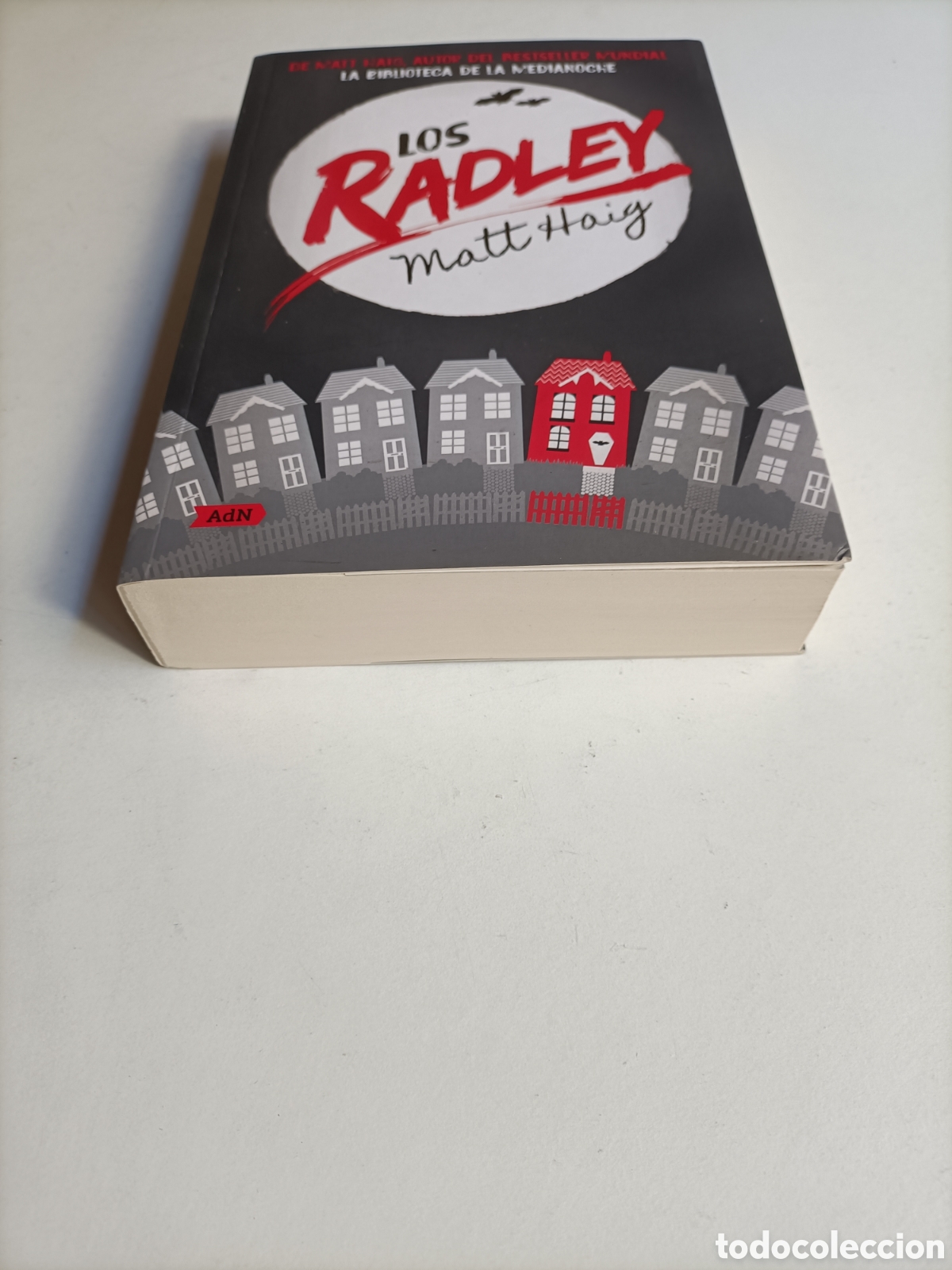 Libros de segunda mano: Los Radley Matt Haig - Foto 3