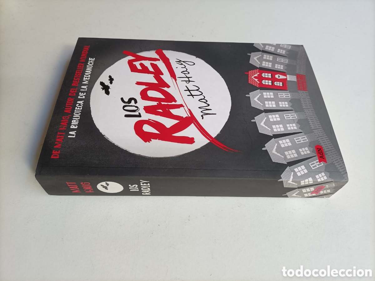 Libros de segunda mano: Los Radley Matt Haig - Foto 1