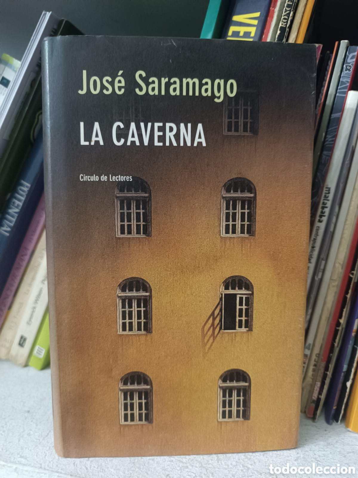 Libros de segunda mano: La Caverna. Jos&eacute; Saramago. - Foto 1