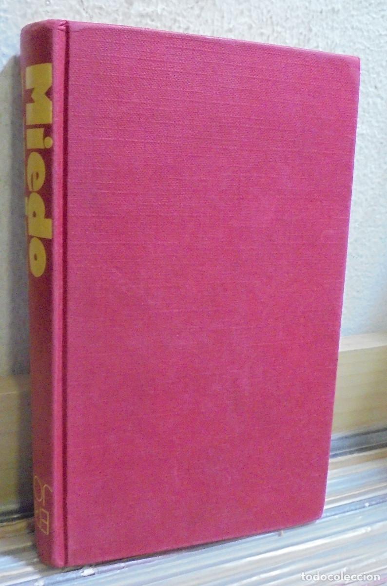 Libros de segunda mano: Miedo a volar. Erica Jong - Foto 1