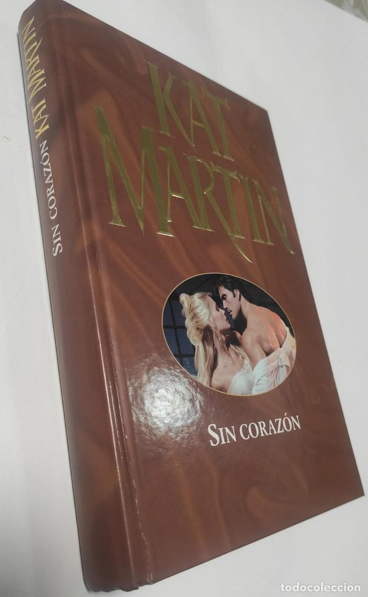 Libros de segunda mano: Sin Coraz&oacute;n - Kat Martin - Foto 2
