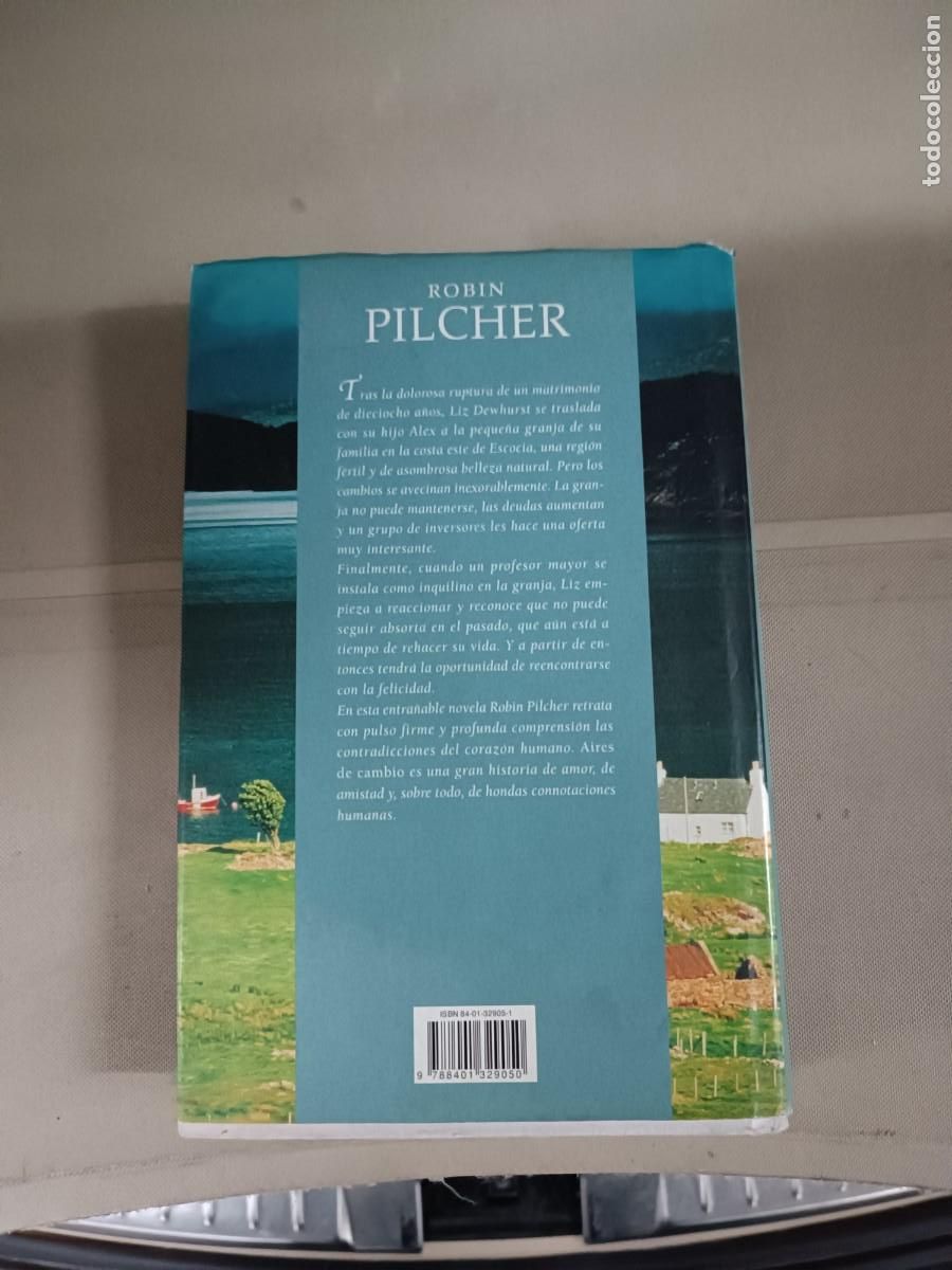 Libros de segunda mano: Aires de cambio - Robin Pilcher - Foto 2