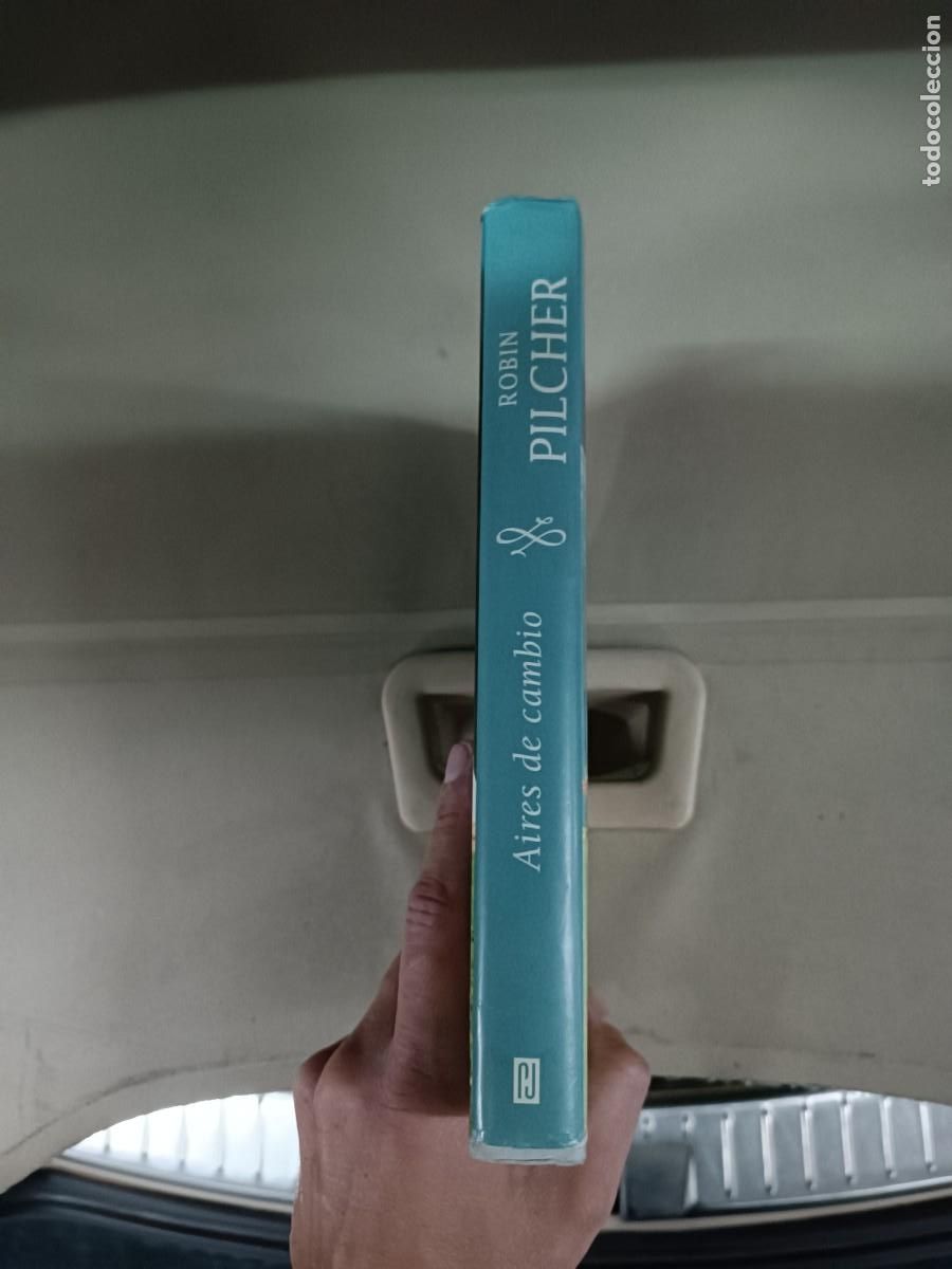 Libros de segunda mano: Aires de cambio - Robin Pilcher - Foto 3