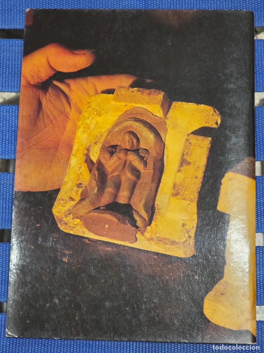 Libros de segunda mano: QLes Santons De Provence ( EN FRANCES ) - Foto 3