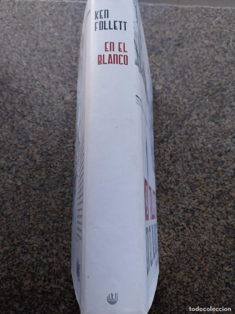 Libros de segunda mano: EN EL BLANCO -- KEN FOLLETT -- CIRCULO -- - Foto 3
