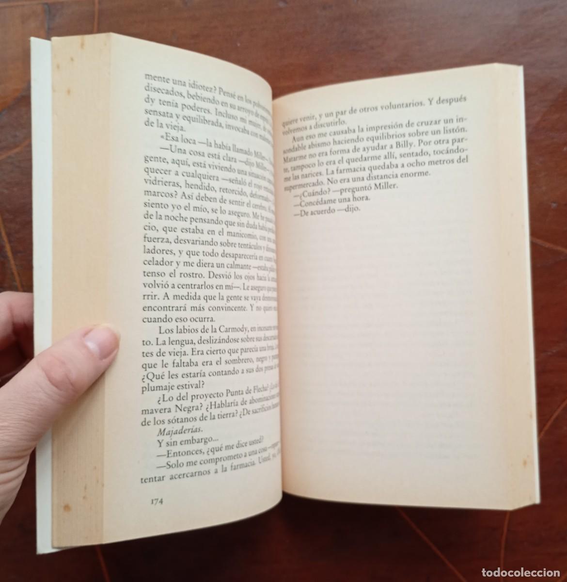 Libros de segunda mano: Stephen King LA NIEBLA - Foto 2