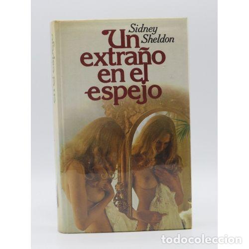 Libros de segunda mano: Un Extra&ntilde;o en el Espejo - Sidney Sheldon - C&iacute;rculo de Lectores - Foto 1