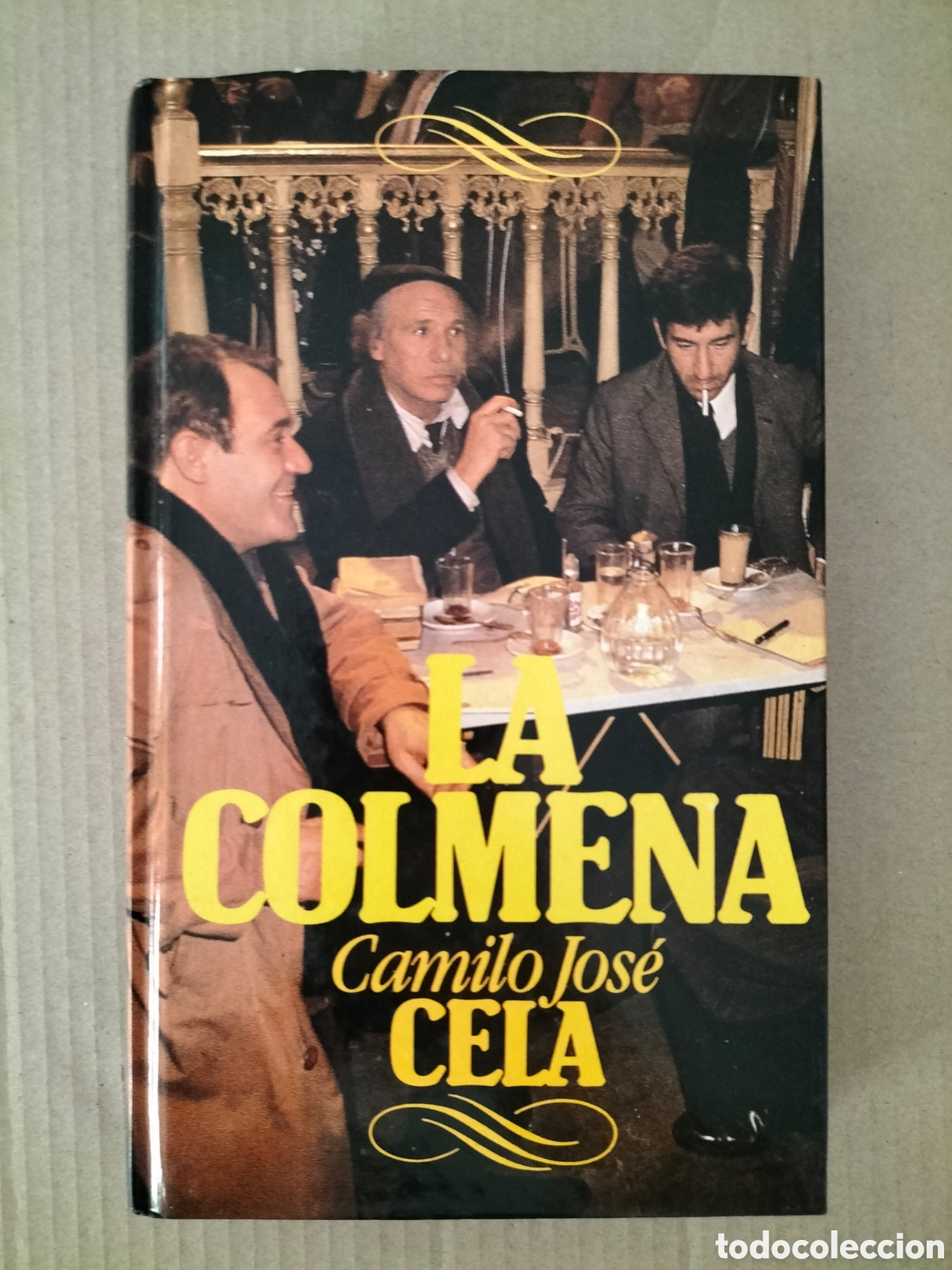 Libros de segunda mano: La colmena. Camilo Jos&eacute; Cela. Gentileza de Caja de ahorros de Catalu&ntilde;a. Editorial HMB, 1983. Libro