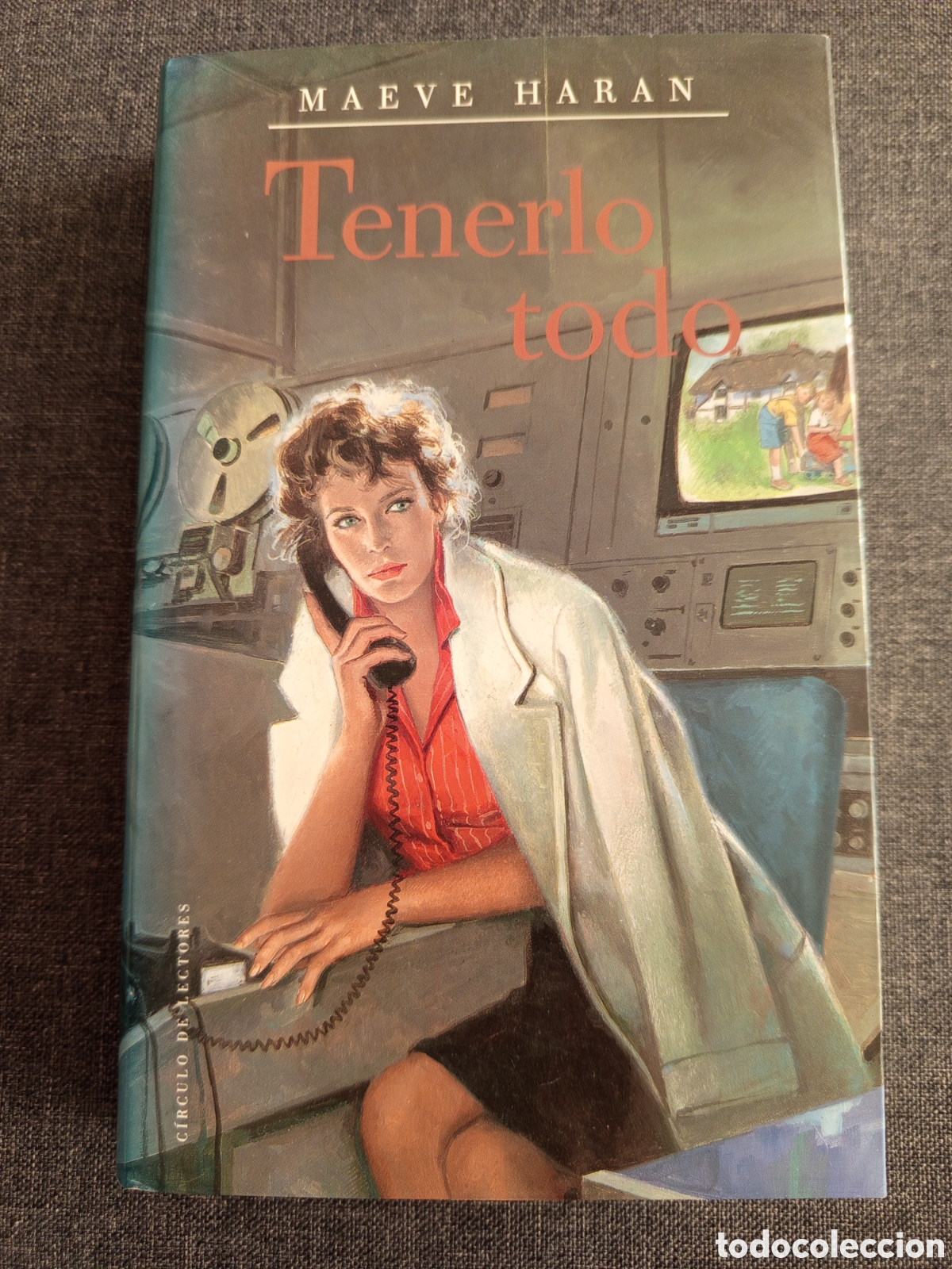 Libros de segunda mano: TENERLO TODO (MAEVE HARAN)