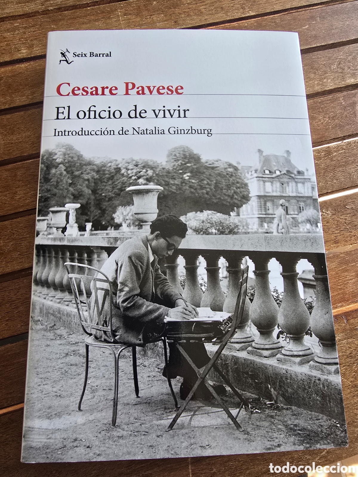 Libros de segunda mano: El oficio de vivir Introducci&oacute;n de Natalia Ginzburg Pavese, Cesare SEIX BARRAL 2025 diarios