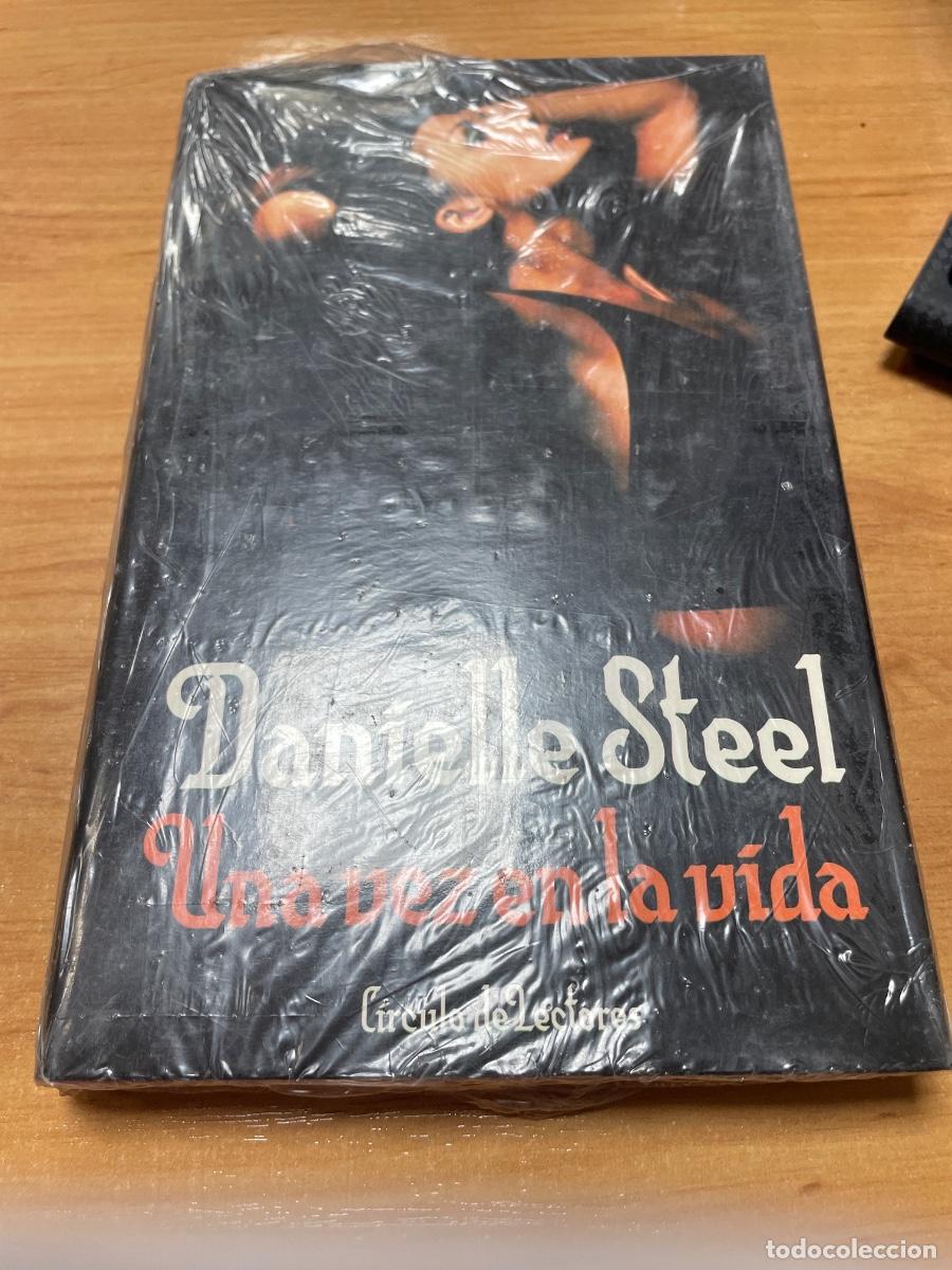 Libros de segunda mano: Una vez en la vida Danielle steel - Foto 1