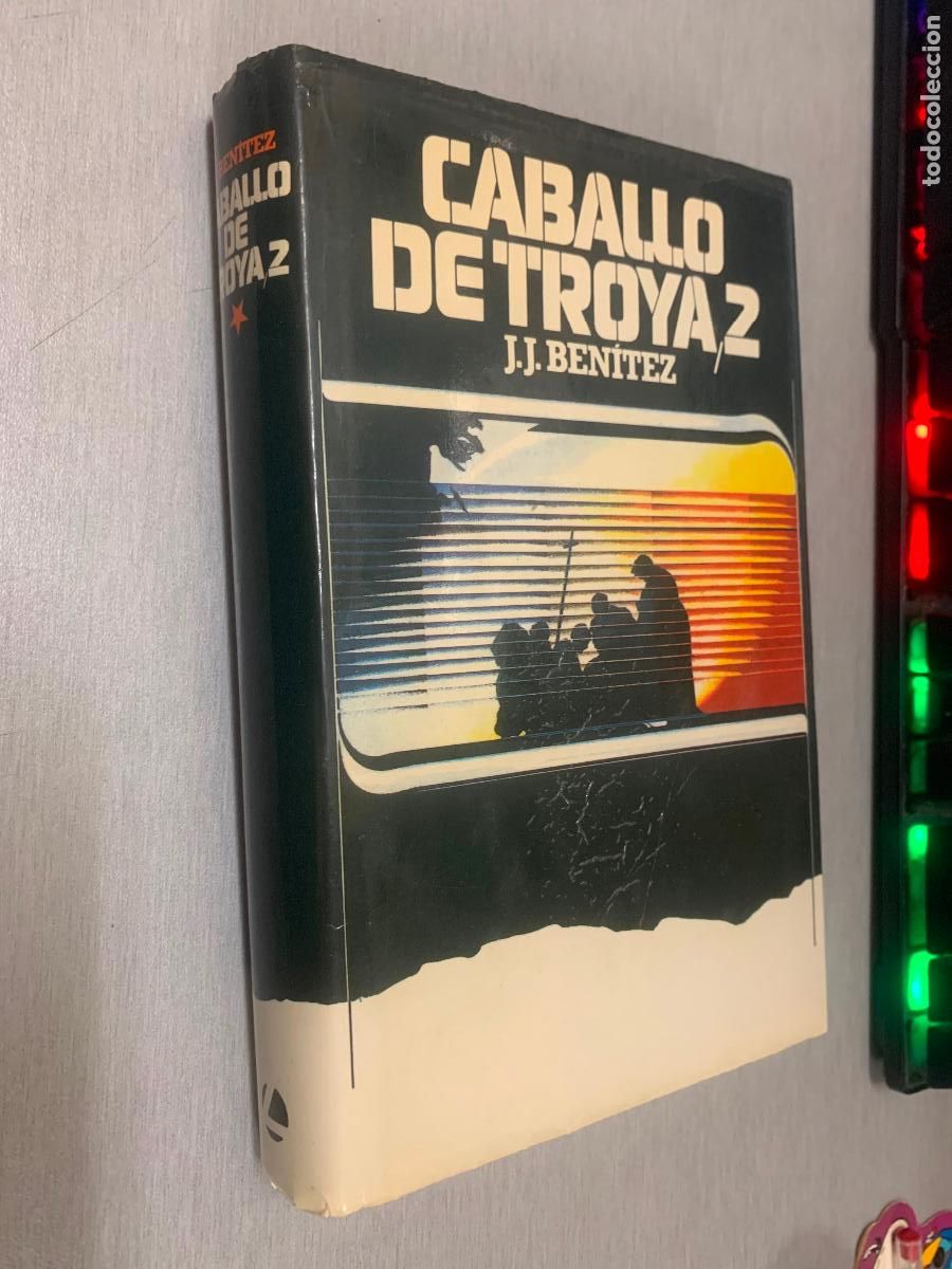 Libros de segunda mano: CABALLO DE TROYA 2 / J. J. BEN&Iacute;TEZ / C&Iacute;RCULO DE LECTORES