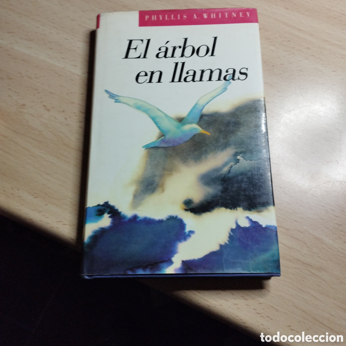 Libros de segunda mano: El &aacute;rbol en llamas. Phyllis A. Whitney. Circulo de lectores.