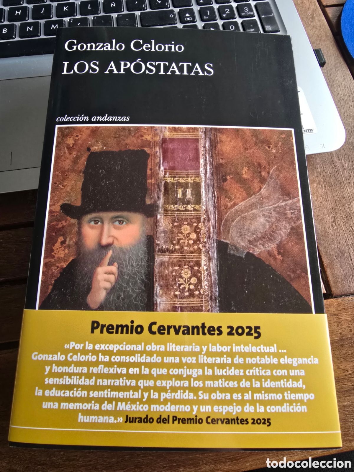 Libros de segunda mano: Los ap&oacute;statas Gonzalo Celorio Editorial TUSQUETS 2026 novela Ganador Premio Cervantes 2025
