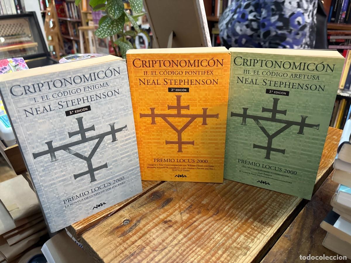 Libros de segunda mano: El c&oacute;digo Pontifex, El c&oacute;digo enigma y El c&oacute;digo aretusa (Criptonomic&oacute;n 2) TRSA - Foto 1