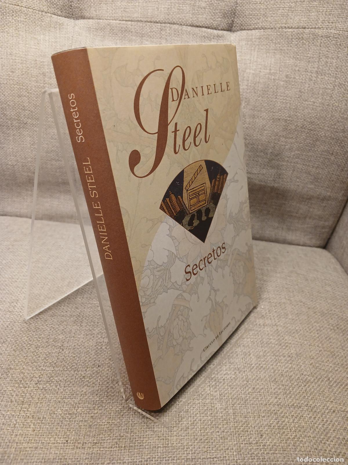 Libros de segunda mano: Secretos - Danielle Steel - Foto 2