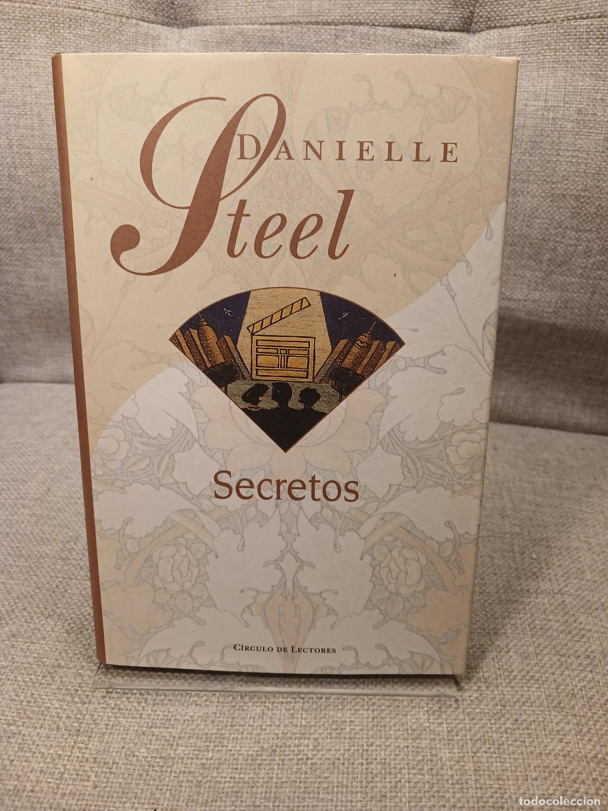 Libros de segunda mano: Secretos - Danielle Steel - Foto 1
