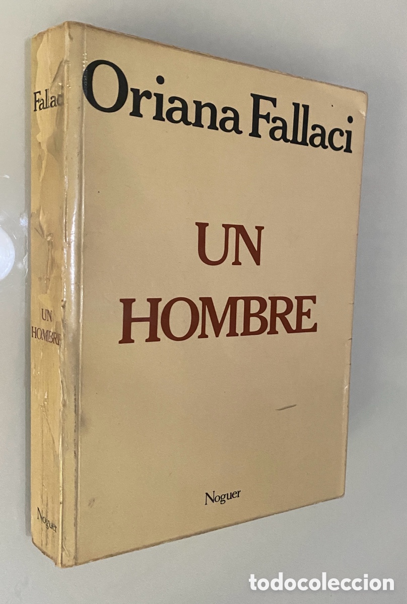 Gebrauchte B&uuml;cher: Un hombre - FALLACI, Oriana